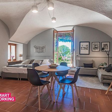 Apartamento Atelier Dell'Artista By Wonderful Italy Varenna Exterior foto